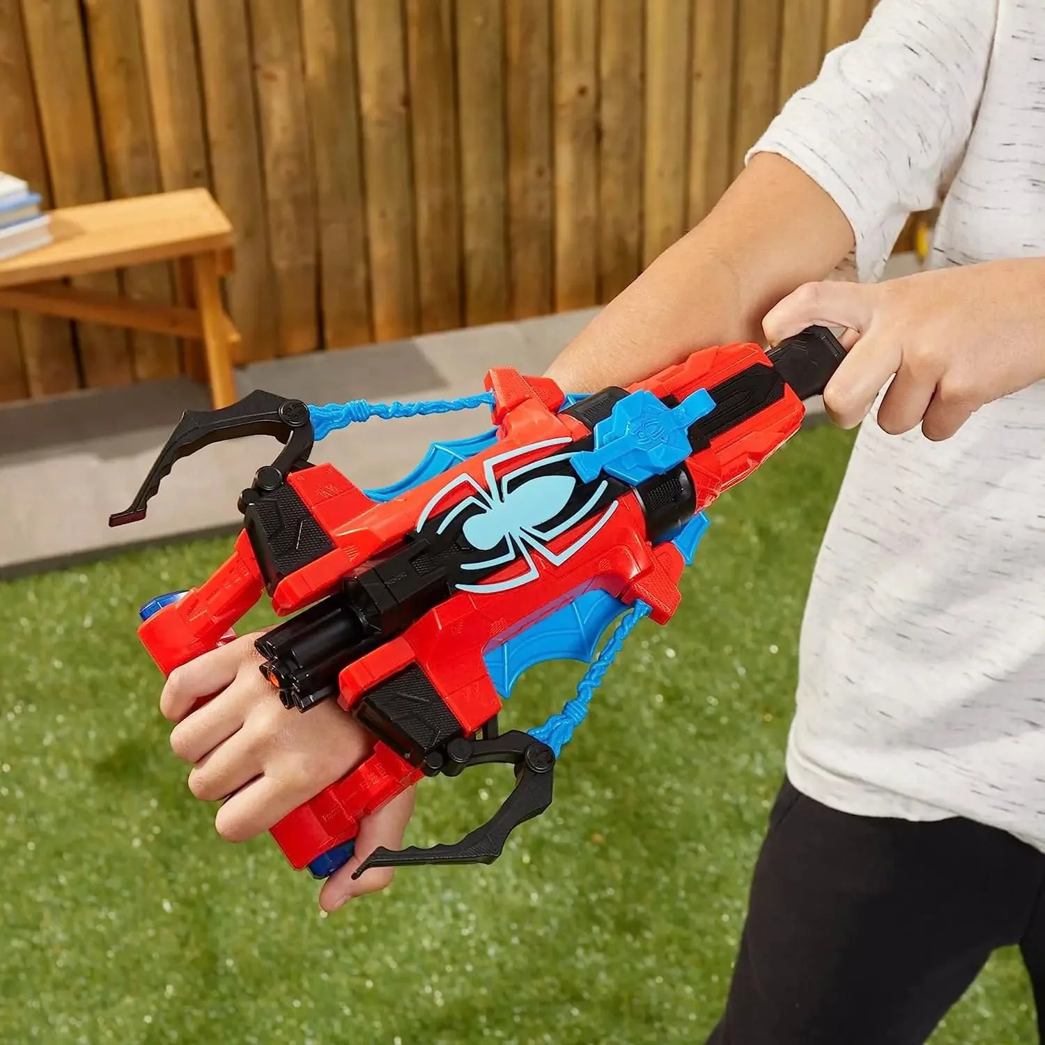 Hasbro - Spiderman Strike 'N Splash Blaster, Funzione Soaker F7852EU4 - Image 3