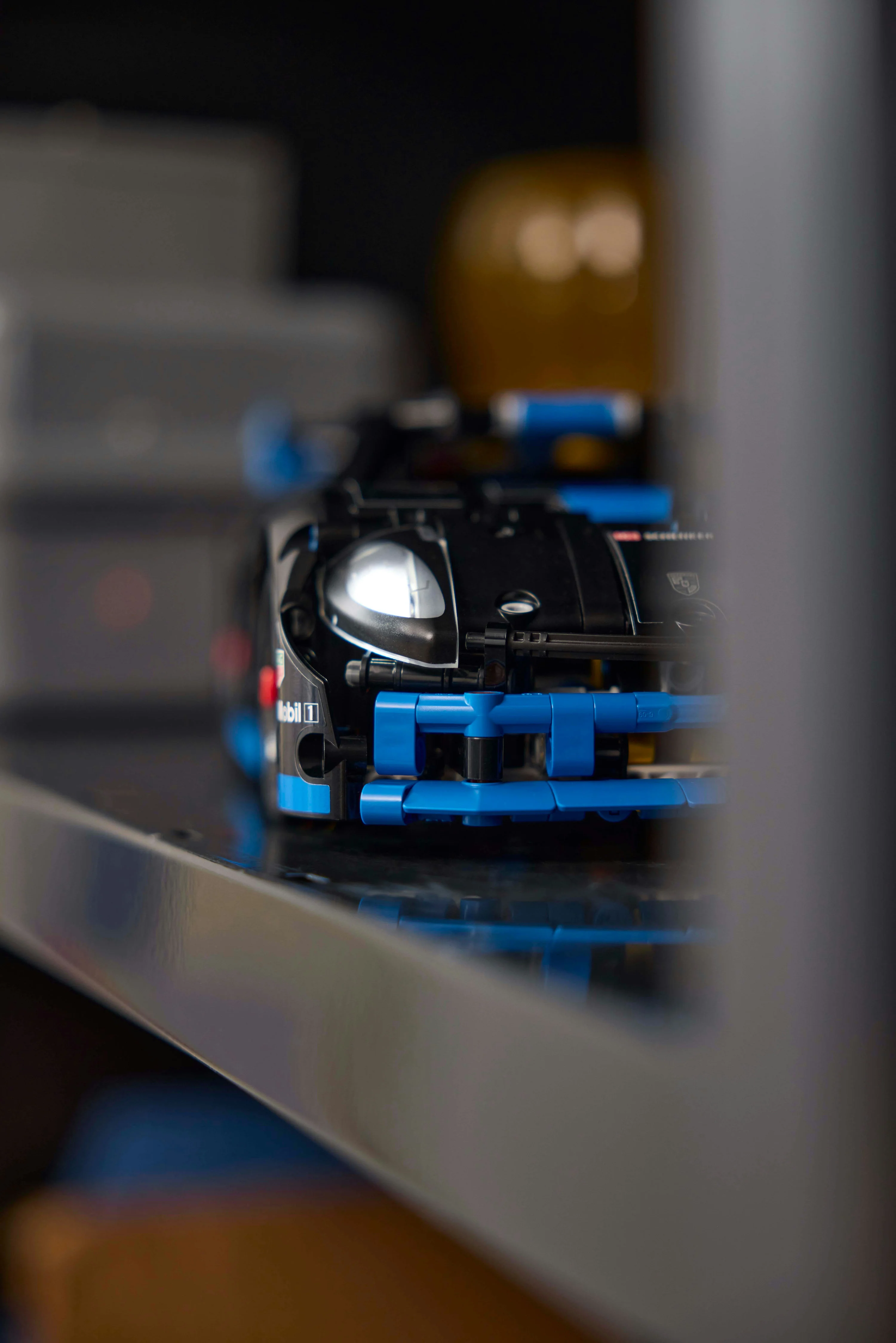 LEGO - Auto da corsa Porsche GT4 e-Performance 42176 - Image 25