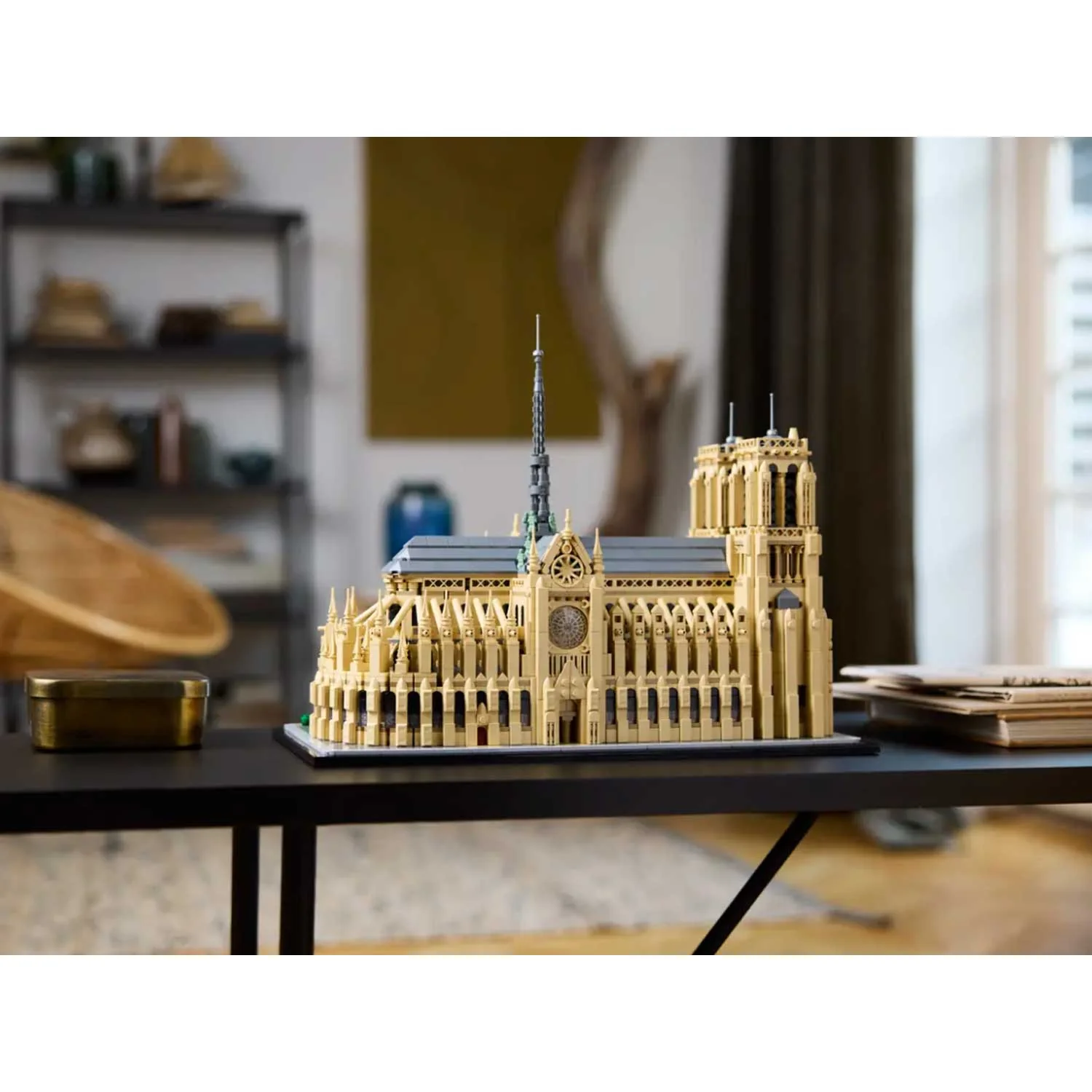 LEGO - Architecture: Notre Dame De Paris 21061 - Image 14