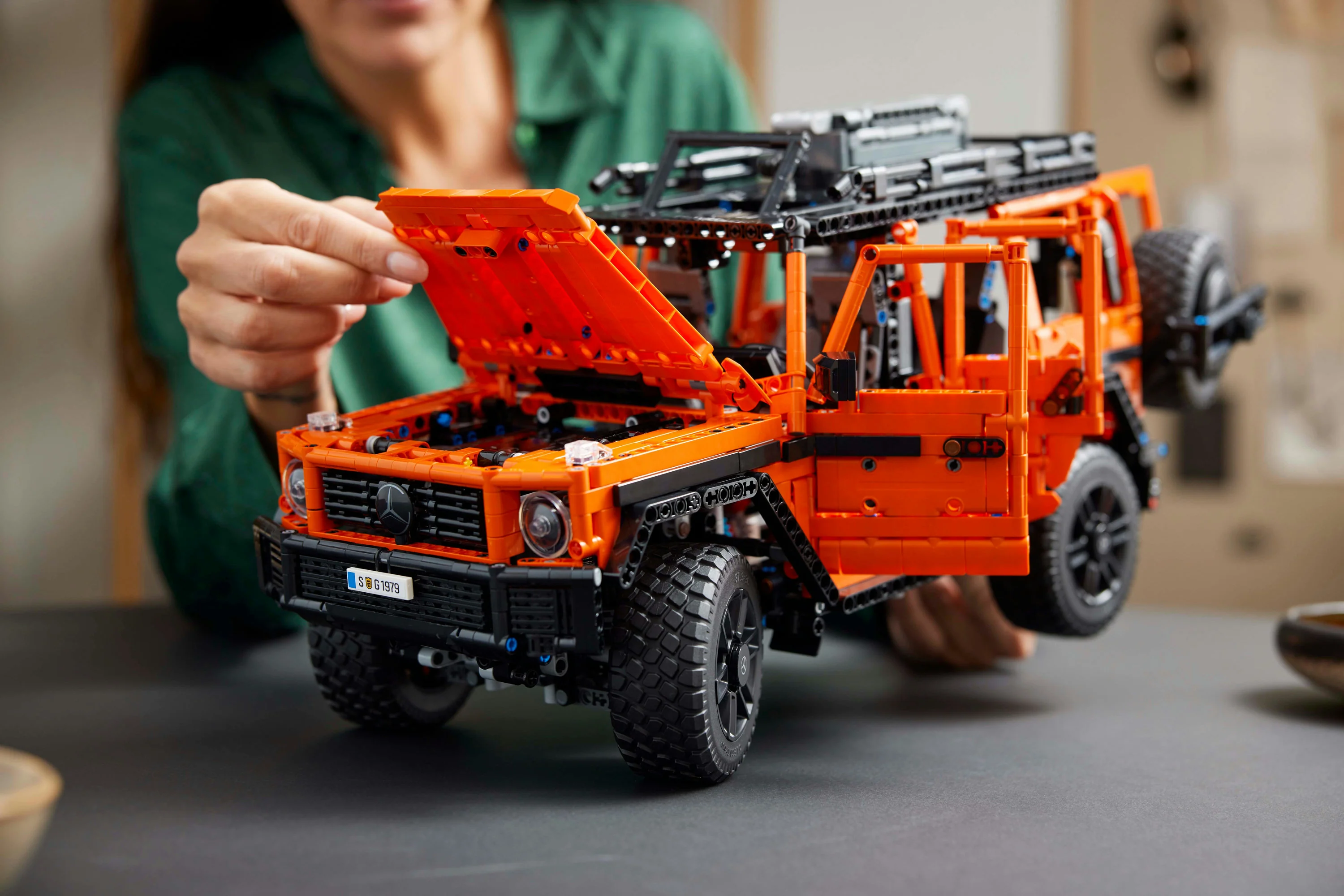 LEGO - Mercedes-Benz G 500 Professional Line 42177 - Image 18