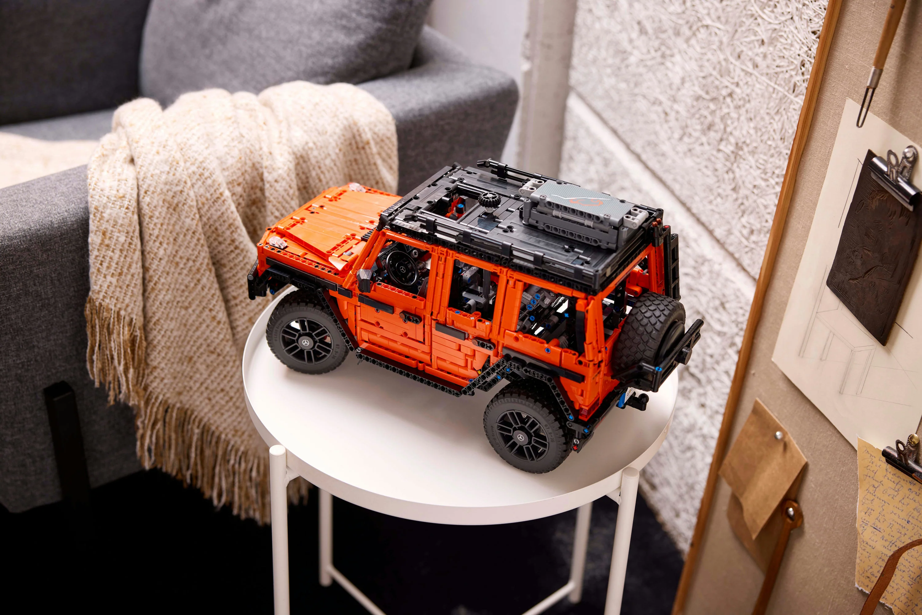 LEGO - Mercedes-Benz G 500 Professional Line 42177 - Image 25