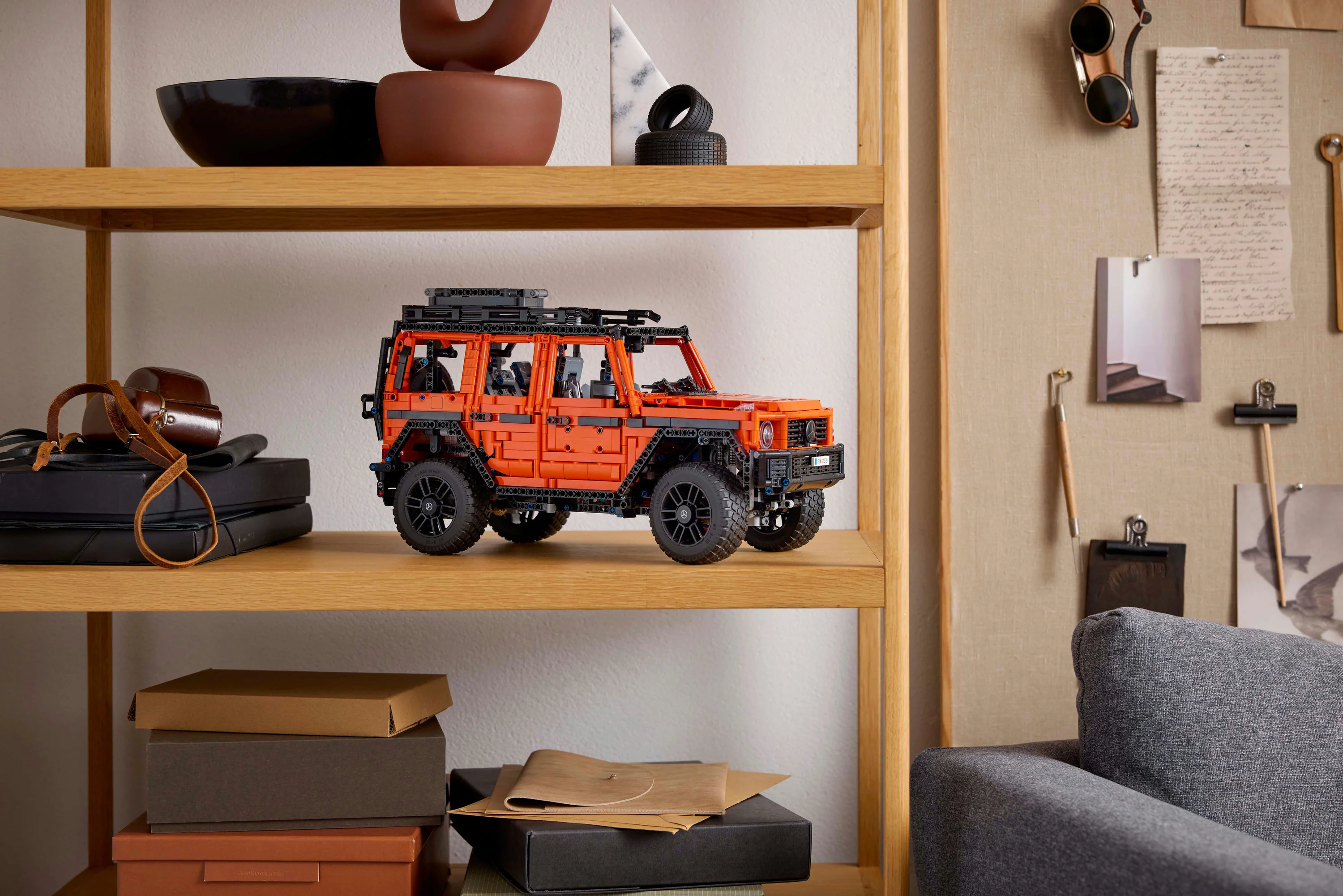 LEGO - Mercedes-Benz G 500 Professional Line 42177 - Image 26