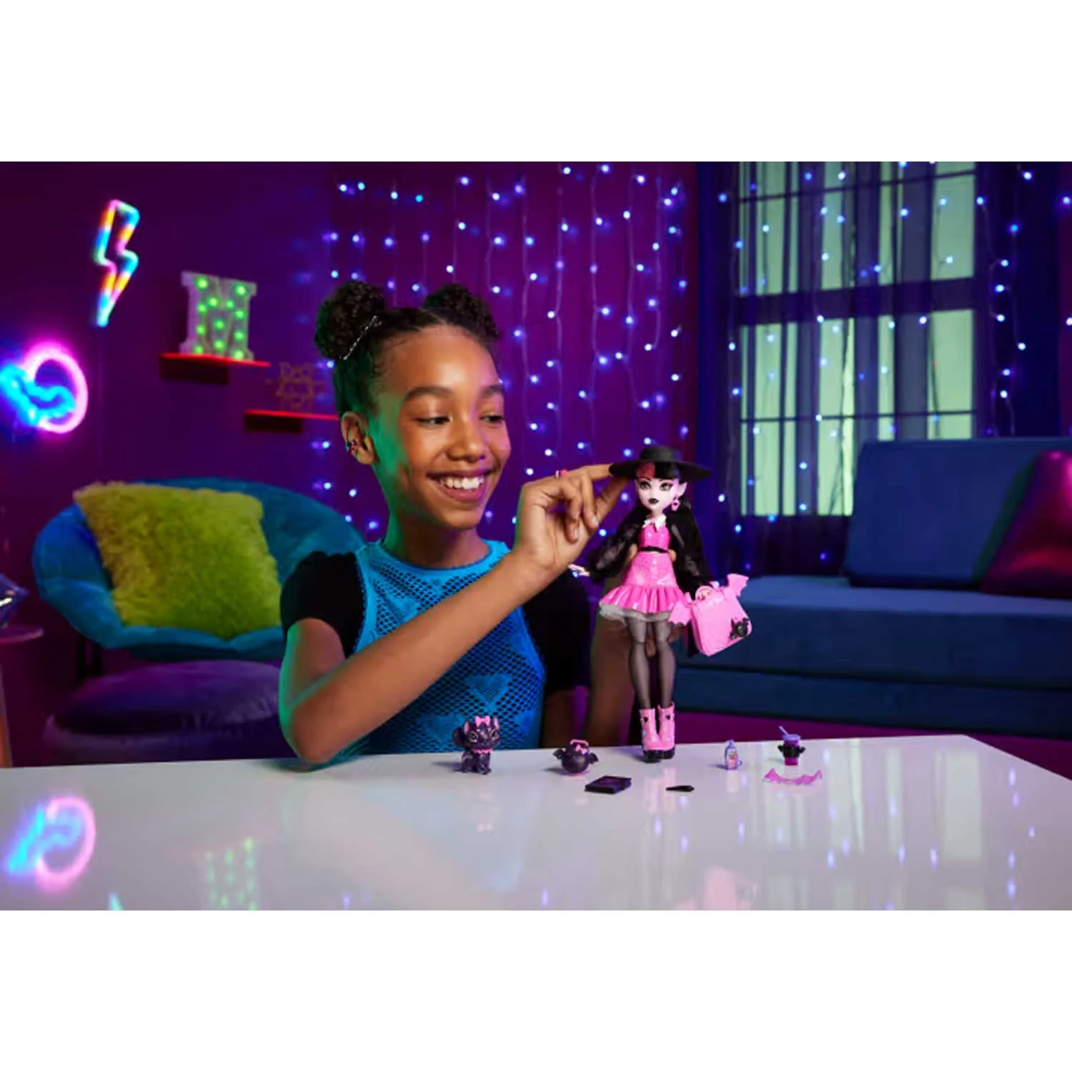 Mattel - Monster High Core Doll Draculaura HRP64 - Image 2
